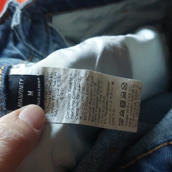 Mens Medium Distressed Ripped Denim Jeqn Shorts Manfinity - Picture 3 of 4